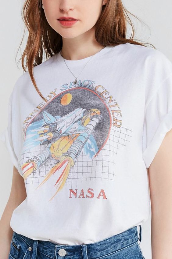 Remera Moon